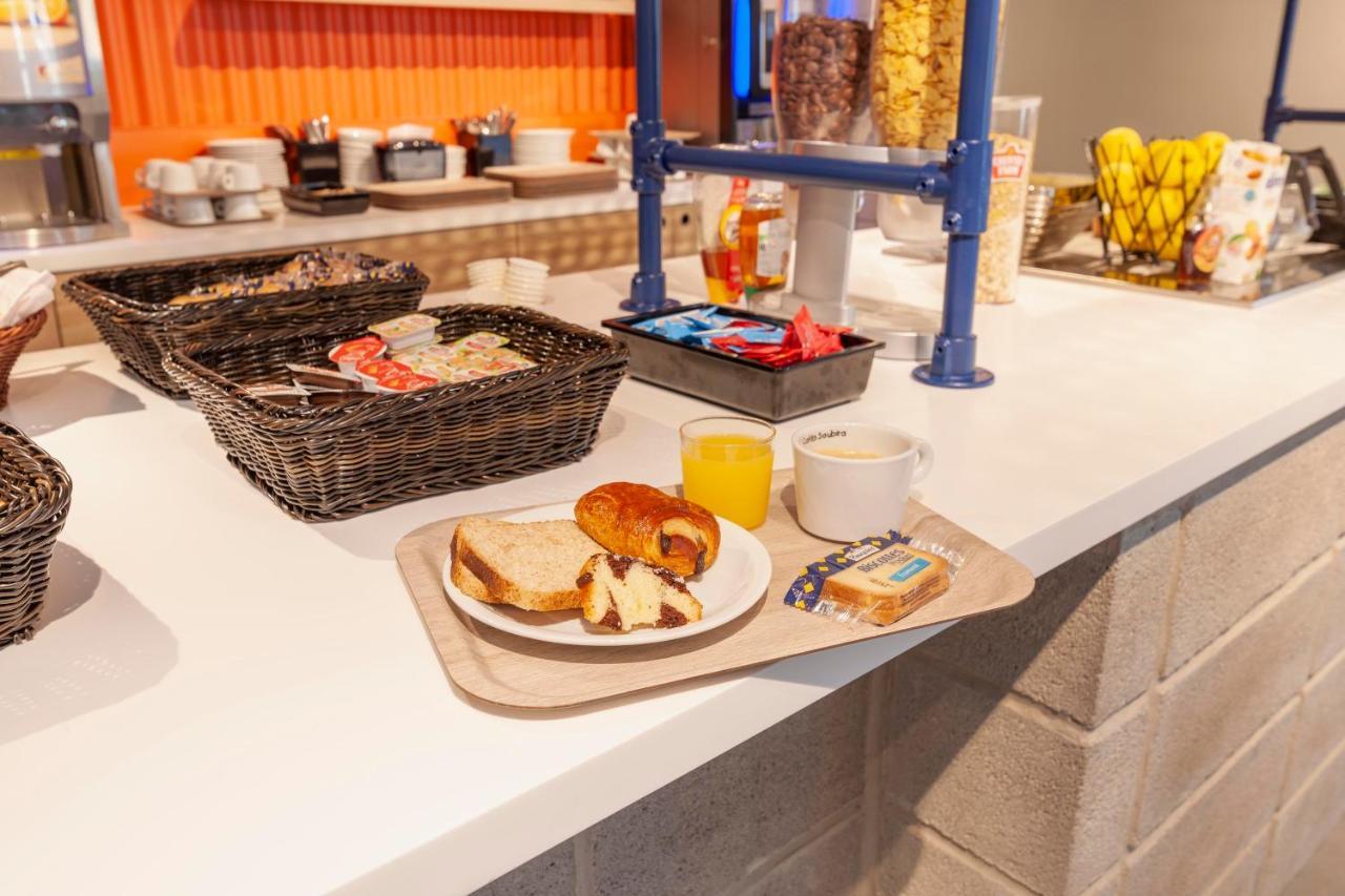 Ibis Budget Mont De Marsan Bagian luar foto
