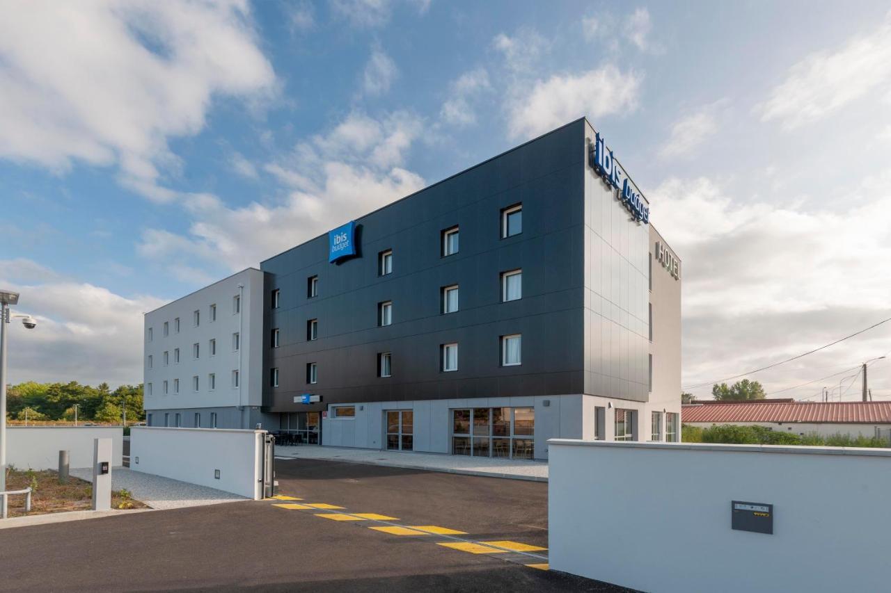 Ibis Budget Mont De Marsan Bagian luar foto