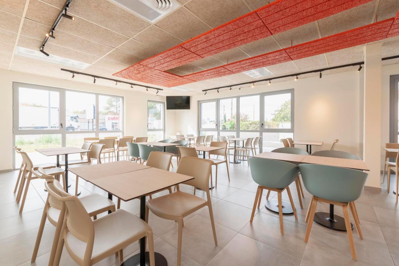 Ibis Budget Mont De Marsan Bagian luar foto