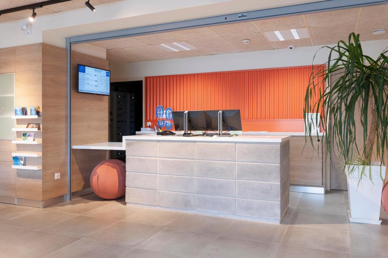 Ibis Budget Mont De Marsan Bagian luar foto